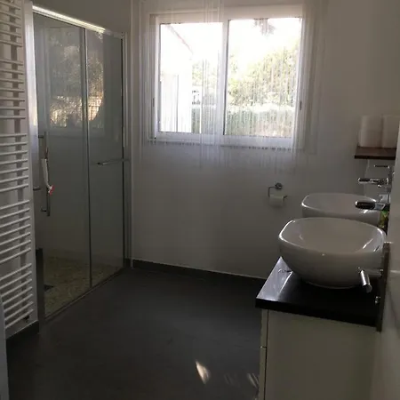 La Taniere, Piscine Et 300m De La 빌라 *