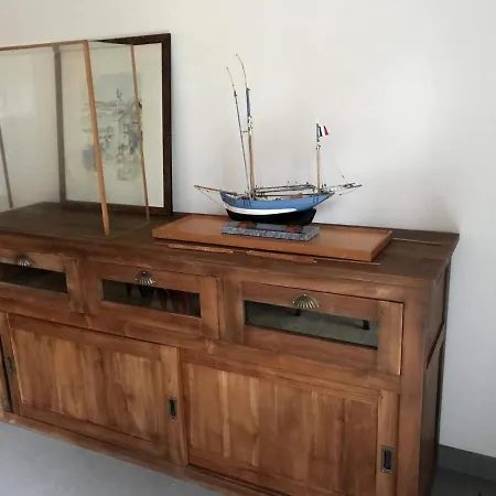 La Taniere, Piscine Et 300m De La Villa *