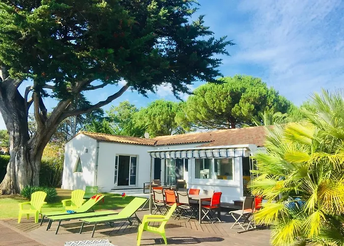 La Taniere, Piscine Et 300m De La Villa