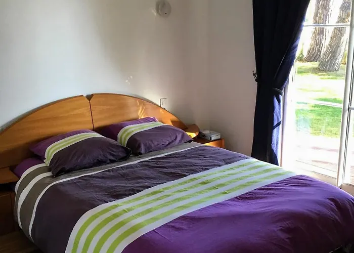 La Taniere, Piscine Et 300m De La Villa *